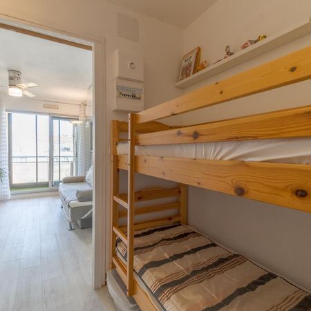 Appt T2 Cabine Clim Parking Privee Vu Mer Sete Exterior photo